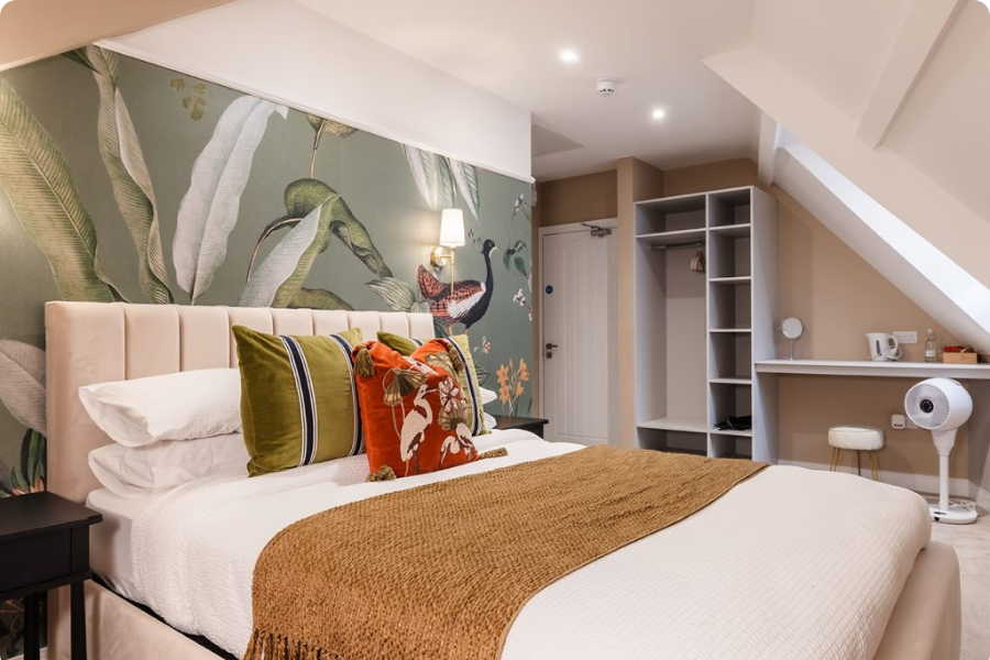 Room at the Pencelli